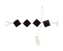 NWT pamelalynn & company black and silver color diamond shape link bracelet