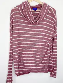 City Stars Red White Turtleneck Long Sleeve Pullover Women's Size X-Large XL