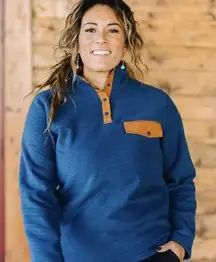 ZYIA Wicked Teal Quilted pocket pullover‎ Size Large