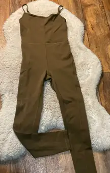Aritzia Wilfred Free Divinity Jumpsuit Size XS Olive Womens Body Hugging Stretch