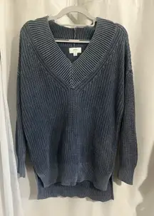 Aerie oversized v neck Knit Sweater
