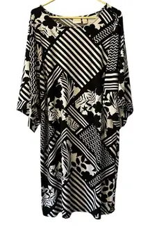 Chico’s Womens Emma Dress Size 2 US Medium‎ Black White Geo Floral Elbow Sleeve