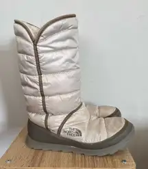 The North Face Women’s White/Silver Winter Boots Size 10