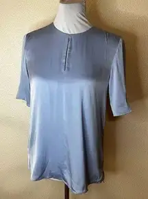 BOSS Hugo Boss light blue silk stretch keyhole blouse NEW 2 flawed