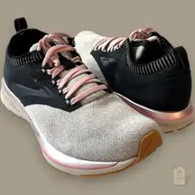 Brooks Ricochet Women’s 8.5 Running Shoes Gray Pink Black Knit Sneakers