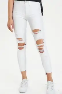 American Eagle Outfitters White Distressed Ankle Jeans Size 0