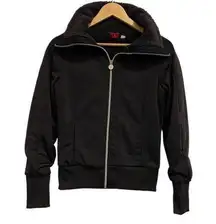 Puma Jacket Womens Size Small Black Full Zip Sherpa Lined Long Sleeve Activewear