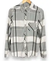 Universal Thread Button-Up Shirt Top Rayon Plaid‎ Long Sleeves Women Gray Medium
