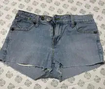 Levi’s Low Waisted Cheeky Shorts 