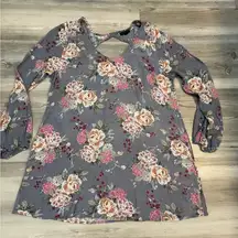 bebop XL, gray base with floral pattern, long sleeve flowy tunic