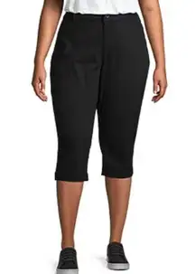 St Johns Bay Mid Rise Plus Capris