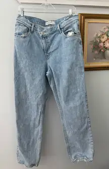 Abercrombie and Fitch 90s crossover straight ultra high rise jeans size 31/12 S‎