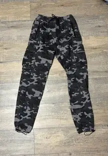 Snoop dog camo pants