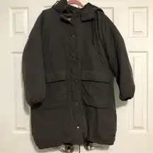 American Eagle grey winter coat women’s size small. Puffer‎ jacket mid length