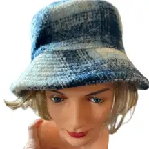 David & Young Navy Cream Brushed Plaid Soft Bucket Hat One Size OS Lined Winter