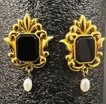 Vintage Avon Gold Tone Faux Onyx Pearl Dangle Pierced Earrings 70 80 60 Y2k Retr