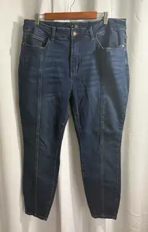 Judy Blue Front Seam Skinny Fit Jeans Dark Denim‎ Women's 20W JB8863 EUC! 0353
