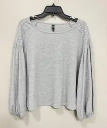 Grey Scoop Neck Lace Shoulders Balloon Sleeve Knit Blouse- Size Small