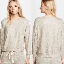 Sundry Snakeskin Print Drapey Long Sleeve Pullover Sweatshirt Sweater Neutral XS