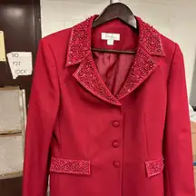 Coat Vintage “Emily” fashionable coat!  Looks very good!! Made in Jordan!!