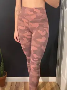 28’ Align Leggings Pink Camo