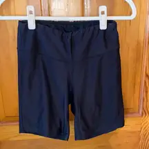 EUC  Black High-Rise Biker Shorts, Size Small