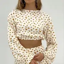 WeWoreWhat Ditsy Daisy Flower Billow Long Sleeve Crop Top S Ivory Yellow #3557