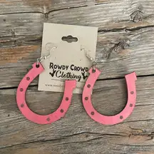 Rowdy crowd leather horseshoe earrings western dangle horses boho pink