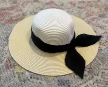 Saks Fifth Avenue Cream and Black Ribbon Hat
