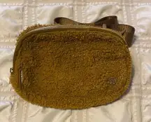 Everywhere Belt Bag 1L SHERPA TAN