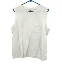 Old Navy Size Large Tank Top White Crew Neck Pocket Solid‎ Everyday Undershirt
