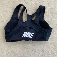 NIKE Shape Women's High-Support Padded Zip-Front Sports Bra, Size Medium