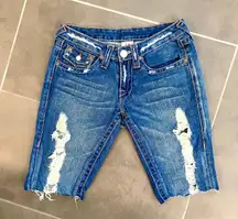 True Religion Like new distressed  cut off shorts. Sz 26