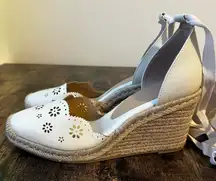 JustFab Coast to Coast-E Tie Sandal Wedges, Flower / Eyelet, Cream 9