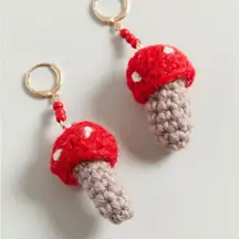 Urban Outfitters Crochet Mushroom 🍄 Dangle Earrings