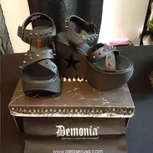 Dynamite-02 Demonia Platforms 