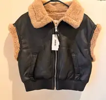 NWT Double Sided Zip Up Bomber Vest Black Size M