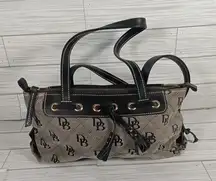 Dooney n Bourke vintage shoulder canvas leather purse black