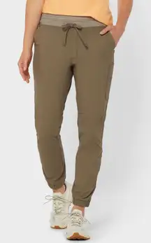 Duluth Trading Co Armachillo stretch high rise jogger pants 8
