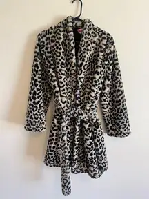 [Kate Spade] Animal Print Plush Robe- Size XS/S