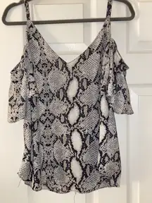 Snakeskin Arm Sleeve Tank Top