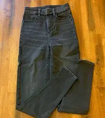 American Eagle jeans size 00 black curvy super high rise jeggings next level