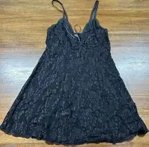 90’s Black Lace Slip Size L