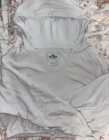 Hollister White Cropped Hoodie
