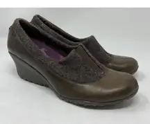 Merrell Womens Brown Leather Wool Wedge Shoes Vibram Sole 5.5