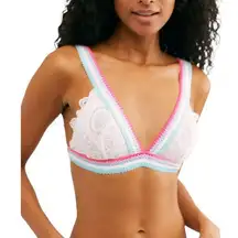 FREE PEOPLE Mika Bralette Crochet Lace Triangle Wireless White Textured Trim Sm