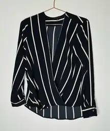 SLATE & WILLOW Black White Pinstripe Long Sleeves Flowy High Low Blouse Size M