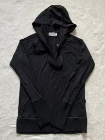 ATHLETA Inner Twist Wrap Pullover Hooded Athletic Top XS Black‎