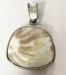 Coldwater Creek Brown & White Large Beachy Art Glass Pendant Necklace