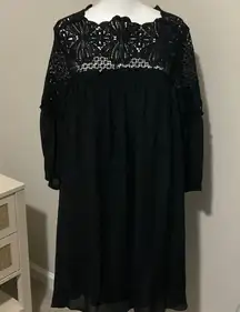 Kings Road Black Lace 3/4  Sleeve Dress. Medium